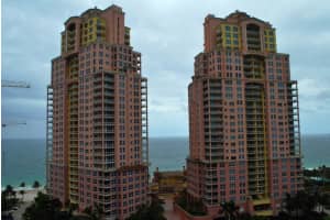 2200 NE 33rd Ave #17k, Fort Lauderdale, FL 33305, Sold 08/18/17