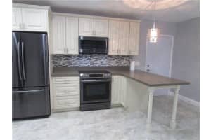 3550 NW 8th Ave, Pompano Beach, FL 33064, Sold 08/15/17