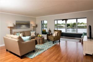 555 SE 6th Ave, Delray Beach, FL 33483, Sold 07/31/17