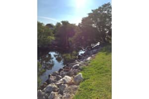 126 S Cypress Rd, Pompano Beach, FL 33060, Sold 11/02/17