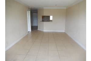 8575 NW 61st St, Tamarac, FL 33321, Sold 08/25/17