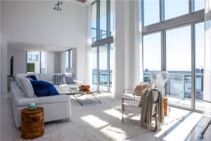 7928 East Dr, North Bay Village, FL 33141, Sold 08/10/17