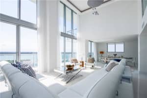 7928 East Dr, North Bay Village, FL 33141, Sold 08/10/17