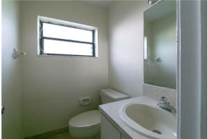 9485 NW 45th Pl, Sunrise, FL 33351, Sold 10/13/17