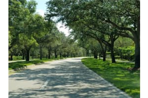 853 NW 124th Ave, Coral Springs, FL 33071, Sold 07/27/17