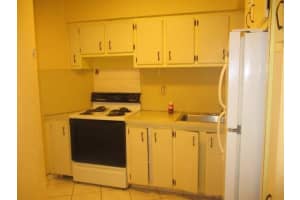 1635 NE Miami Gardens Dr, North Miami Beach, FL 33179, Sold 08/30/17