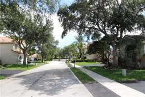 2950 NW 68th Ave, Margate, FL 33063, Sold 07/19/17