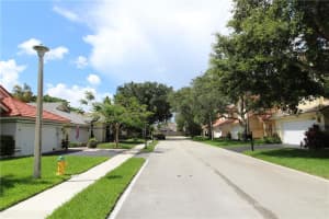2950 NW 68th Ave, Margate, FL 33063, Sold 07/19/17