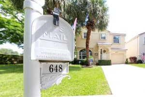 648 NW 88th Dr, Coral Springs, FL 33071, Sold 08/25/17