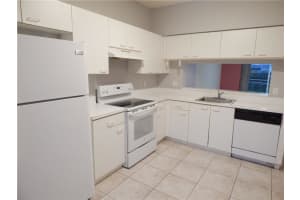 9939 NW 56th Pl, Coral Springs, FL 33076, Sold 11/06/17