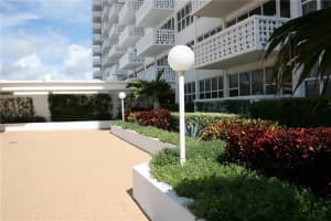 4010 Galt Ocean Dr, Fort Lauderdale, FL 33308, Sold 09/18/17