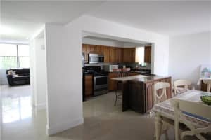 20291 NE 30th Ave, Aventura, FL 33180, Sold 08/28/17