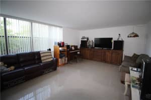 20291 NE 30th Ave, Aventura, FL 33180, Sold 08/28/17