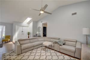 11340 NW 45th St, Coral Springs, FL 33065, Sold 09/26/17