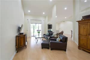 5221 NW 67th Ave, Lauderhill, FL 33319, Sold 11/20/17