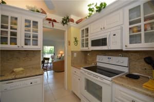 1831 NE 38th St, Fort Lauderdale, FL 33308, Sold 08/21/17