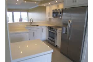 2611 N Riverside Dr # 204, Pompano Beach, FL 33062, Sold 10/31/17