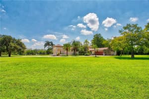 9050 NW 68th Ct, Parkland, FL 33067, Sold 01/17/20