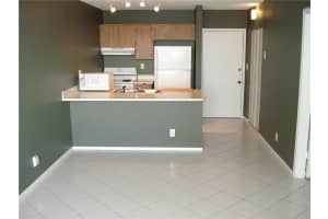 2501 Riverside Dr, Coral Springs, FL 33065, Sold 11/15/17