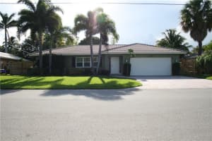499 NW 10th Ct, Boca Raton, FL 33486, Sold 11/21/17