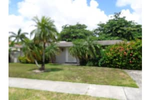 20950 NE 25th Ct, Miami, FL 33180, Sold 02/08/18