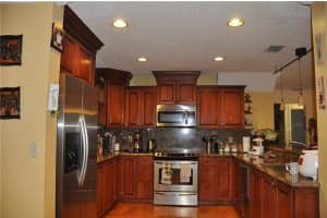 4319 NW 90th Terrace, Coral Springs, FL 33065, Sold 08/21/17