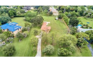 5420 NW 80th Terrace, Parkland, FL 33067, Sold 08/11/17