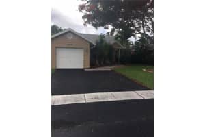 4461 NW 99th Terrace, Sunrise, FL 33351, Sold 08/18/17