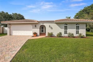 10835 NW 37th Ct, Coral Springs, FL 33065, Sold 08/21/17