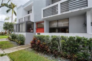 3019 NE 183rd Ln, Aventura, FL 33160, Sold 11/15/17