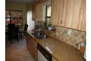 8200 NW 100th Way, Tamarac, FL 33321, Sold 08/18/17