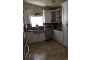 9331 NW 53rd St, Sunrise, FL 33351, Sold 08/10/17