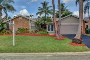 4330 NW 112th Ave, Coral Springs, FL 33065, Sold 08/31/17