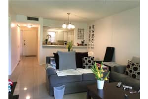 2541 Aragon Blvd, Sunrise, FL 33322, Sold 08/28/17