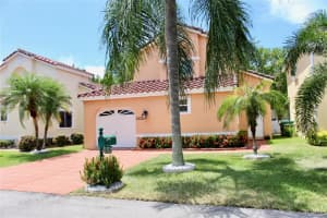 1322 SE 5th Ct, Dania Beach, FL 33004, Sold 10/13/17