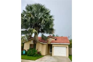 4310 SW 82nd Way, Davie, FL 33328, Sold 10/24/17