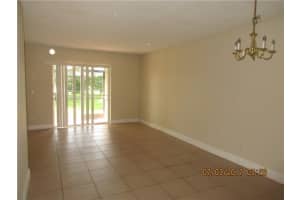 10457 NW 8th St, Pembroke Pines, FL 33026, Sold 08/18/17
