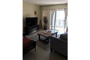 1200 Hibiscus Ave, Pompano Beach, FL 33062, Sold 11/10/17