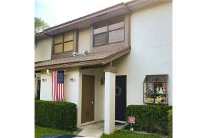 4707 NW 82nd Ave, Lauderhill, FL 33351, Sold 10/19/17