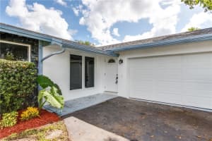 9139 NW 31st Pl, Sunrise, FL 33351, Sold 08/16/17
