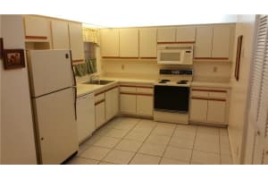 9601 Riverside Dr APT A5, Coral Springs, FL 33071, Sold 09/25/17