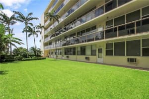 101 N Birch Rd, Fort Lauderdale, FL 33304, Sold 10/24/17