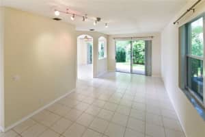 10722 NW 1st Ct, Plantation, FL 33324, Sold 08/04/17