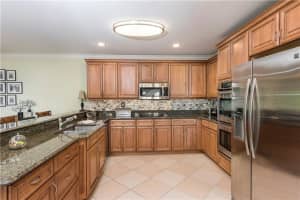 2949 Hidden Harbour St, Fort Lauderdale, FL 33312, Sold 12/07/17