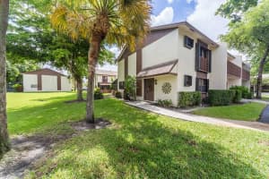 857 NW 47th St, Pompano Beach, FL 33064, Sold 09/01/17