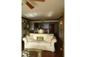 2011 N Ocean Blvd, Fort Lauderdale, FL 33305, Sold 09/28/17