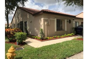 3277 Inverrary Blvd, Lauderhill, FL 33319, Sold 08/23/17