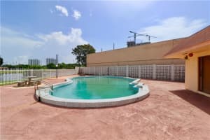 16465 NE 22nd Ave, Miami, FL 33160, Sold 10/27/17