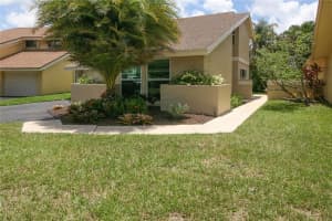 3941 SW 83rd Terrace, Davie, FL 33328, Sold 08/30/17