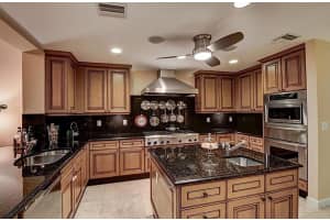 3501 N Ocean Dr #1, Hollywood, FL 33019, Sold 09/17/18